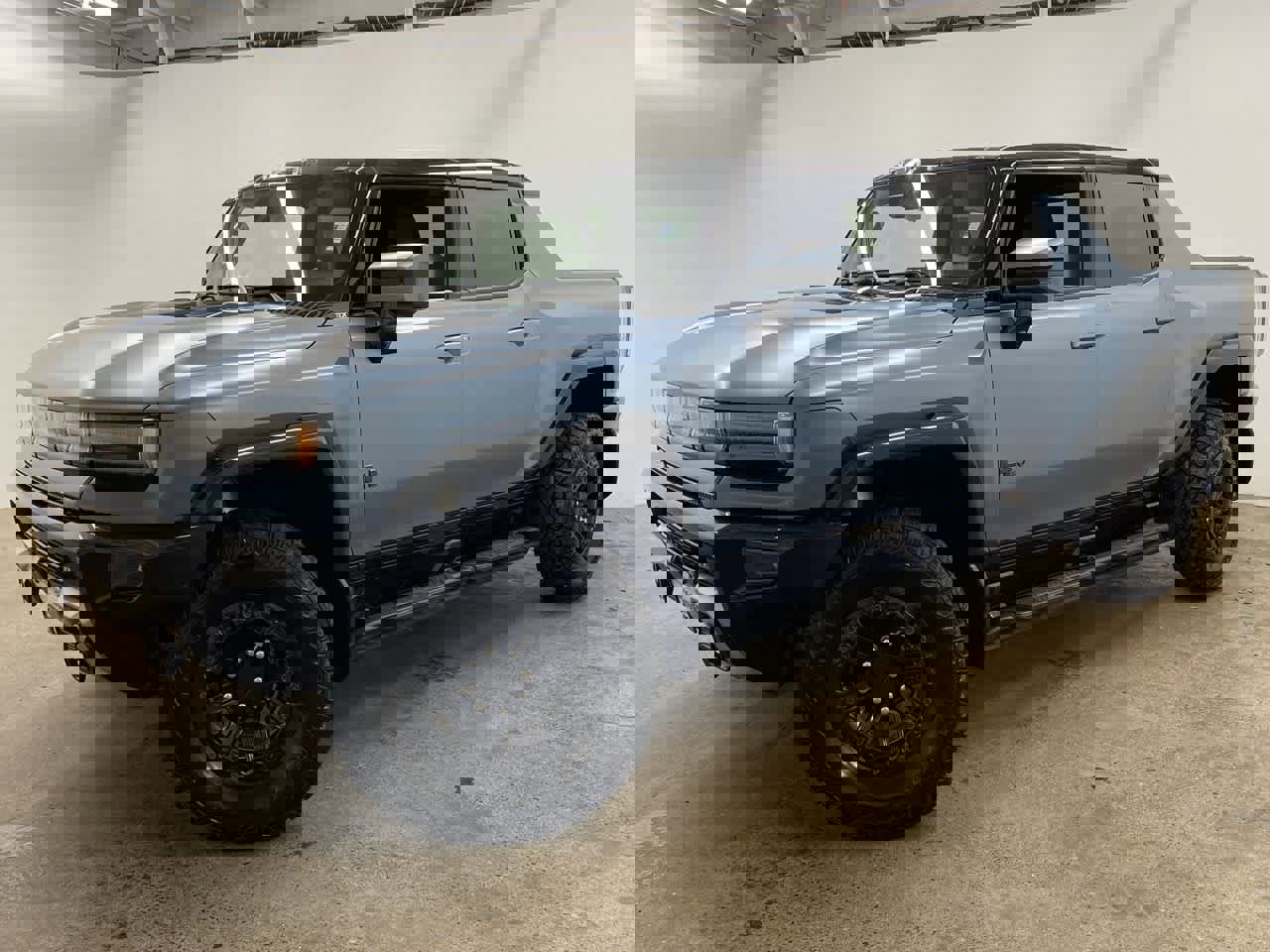 Used 2024 GMC Hummer EV 3X w/ Omega Edition image 1
