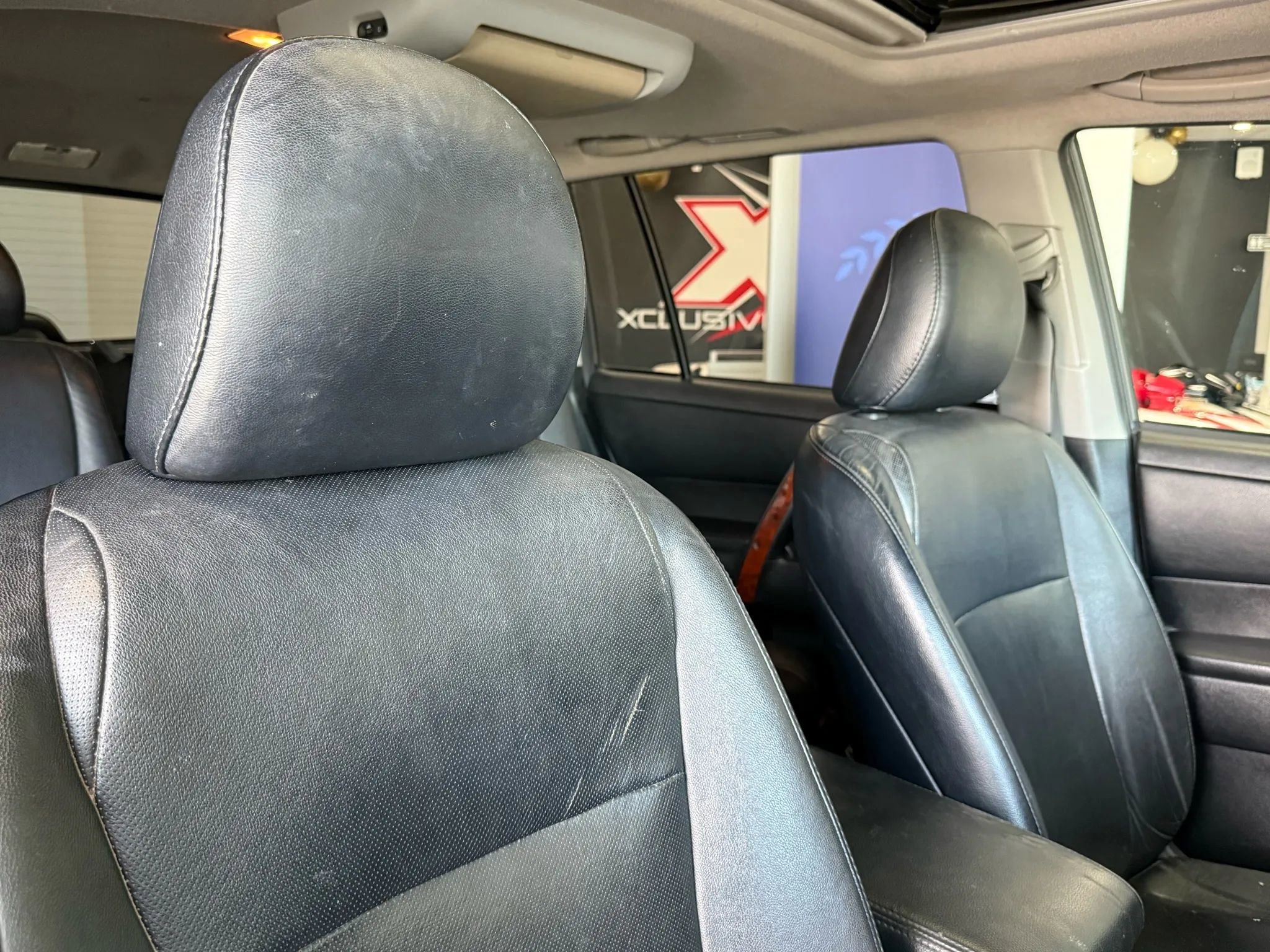 Used 2012 Toyota Highlander Limited w/ Tow Pkg image 21