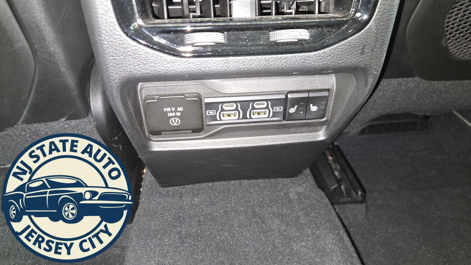 Used 2022 Jeep Grand Cherokee Limited 4xe image 28