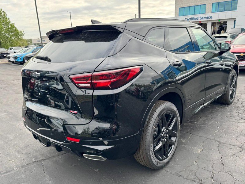 New 2026 Chevrolet Blazer RS FWD image 3