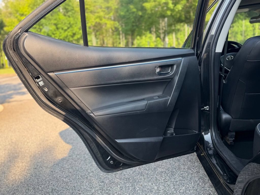 Used 2015 Toyota Corolla S FWD image 12