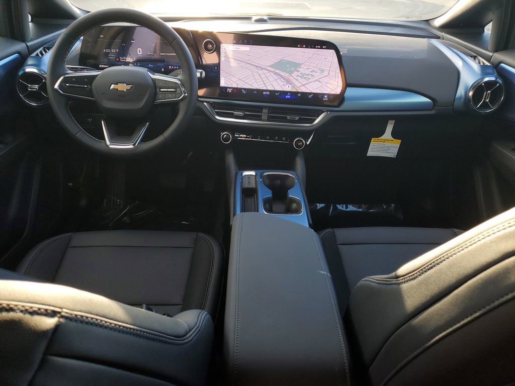 New 2026 Chevrolet Equinox EV LT image 10