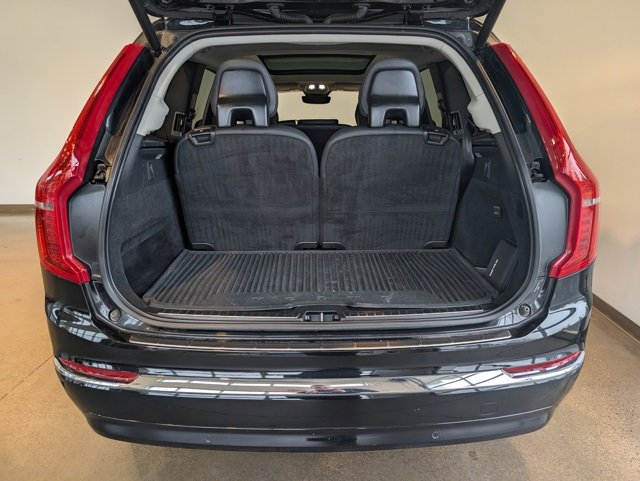 Used 2023 Volvo XC90 B5 Plus w/ Protection Package Premier image 5