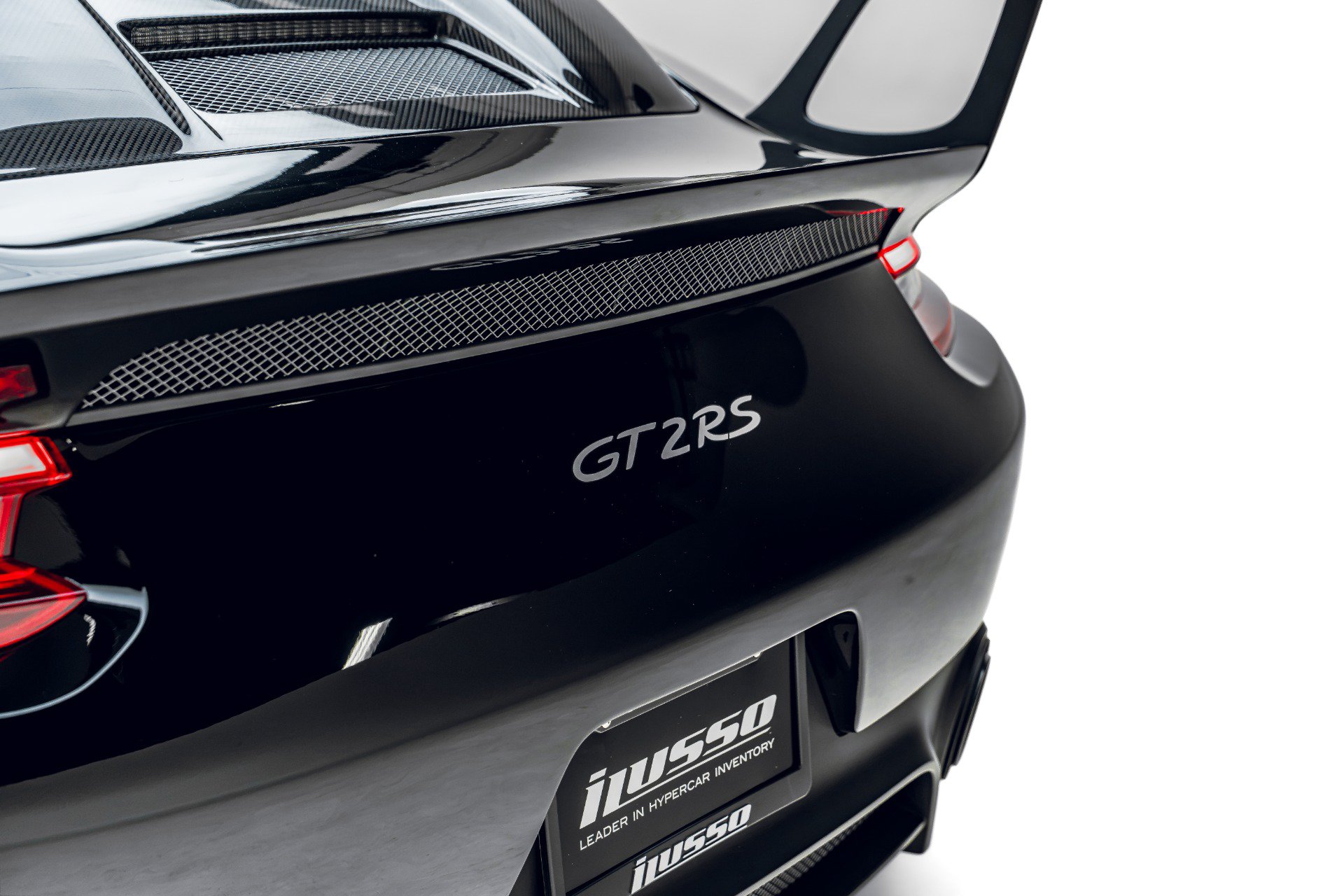 Used 2018 Porsche 911 GT2 RS RWD image 28