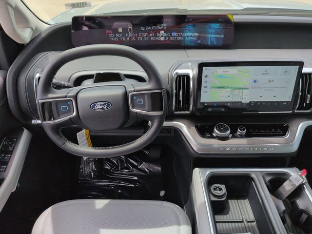 New 2026 Ford Expedition Platinum image 16