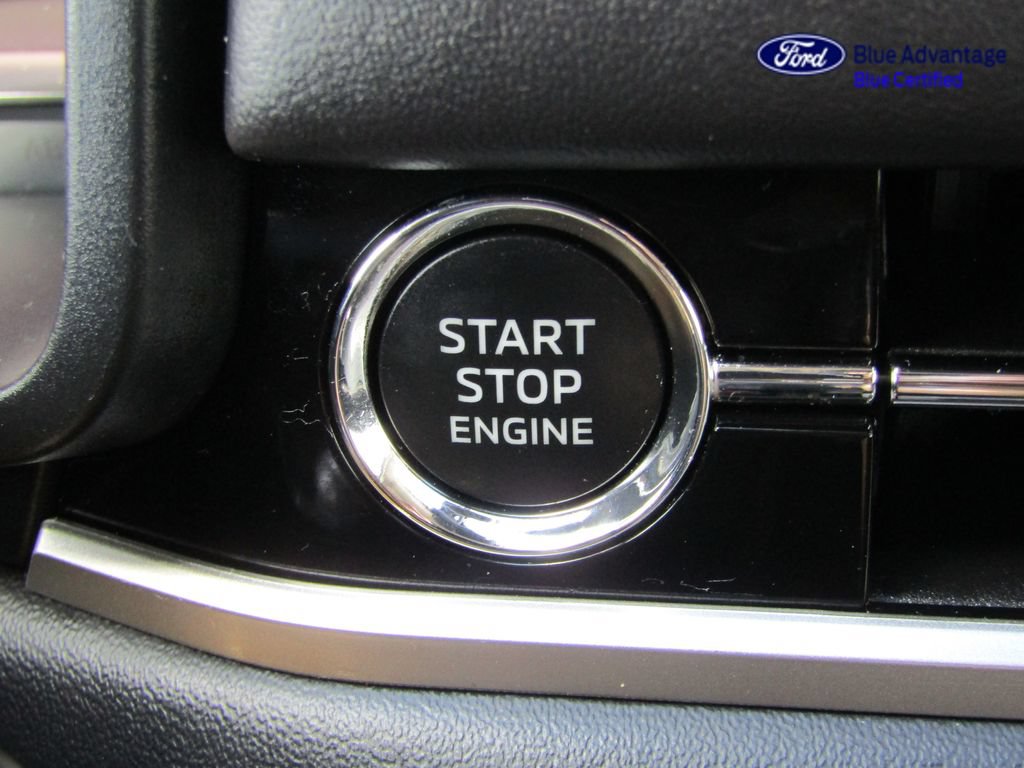 Used 2025 Mitsubishi Outlander SEL AWD/4WD image 28