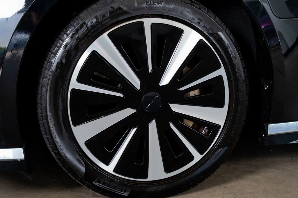Used 2024 Lucid Air Touring AWD/4WD image 25