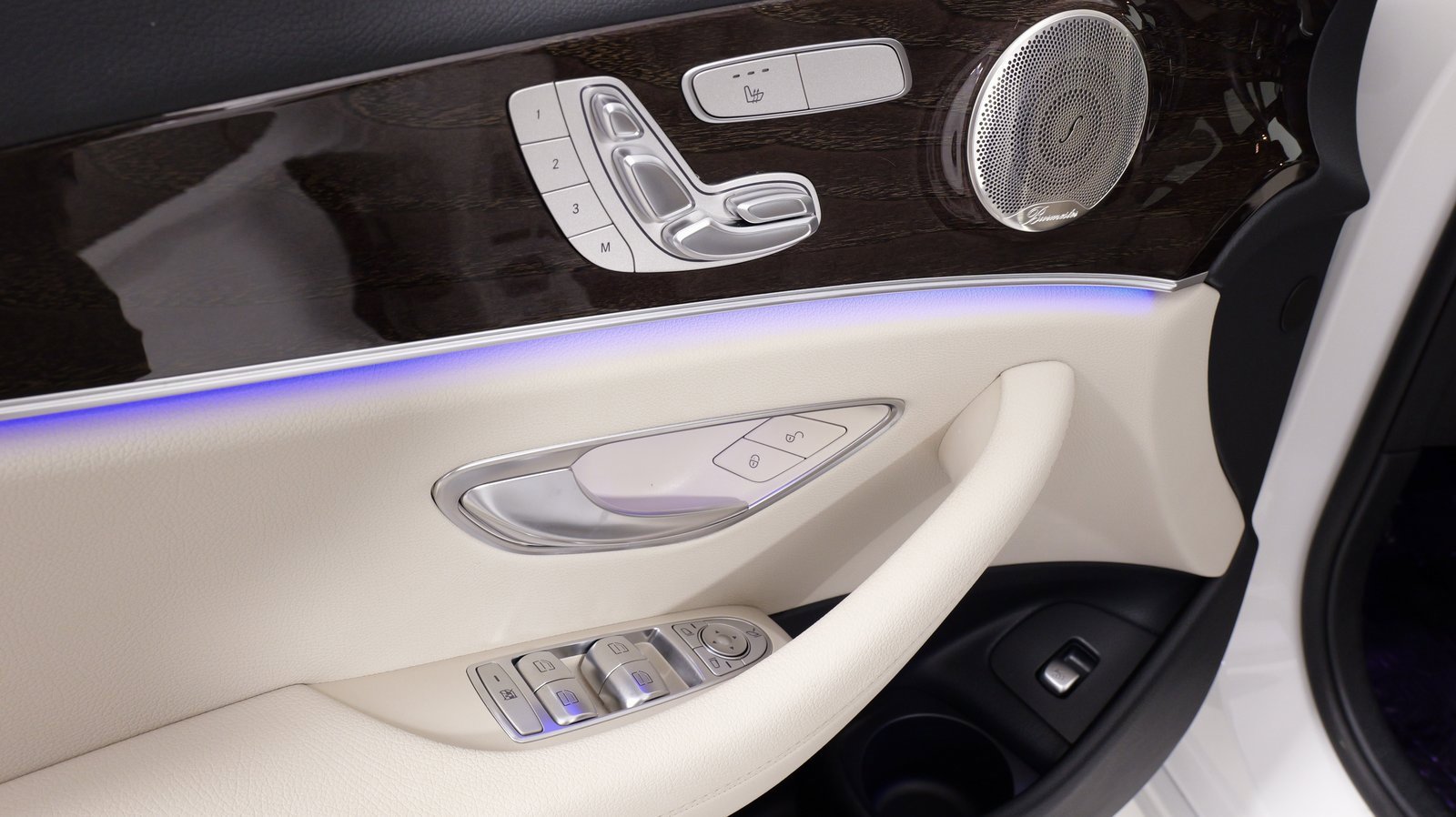 Used 2021 Mercedes-Benz E 350 Sedan image 39