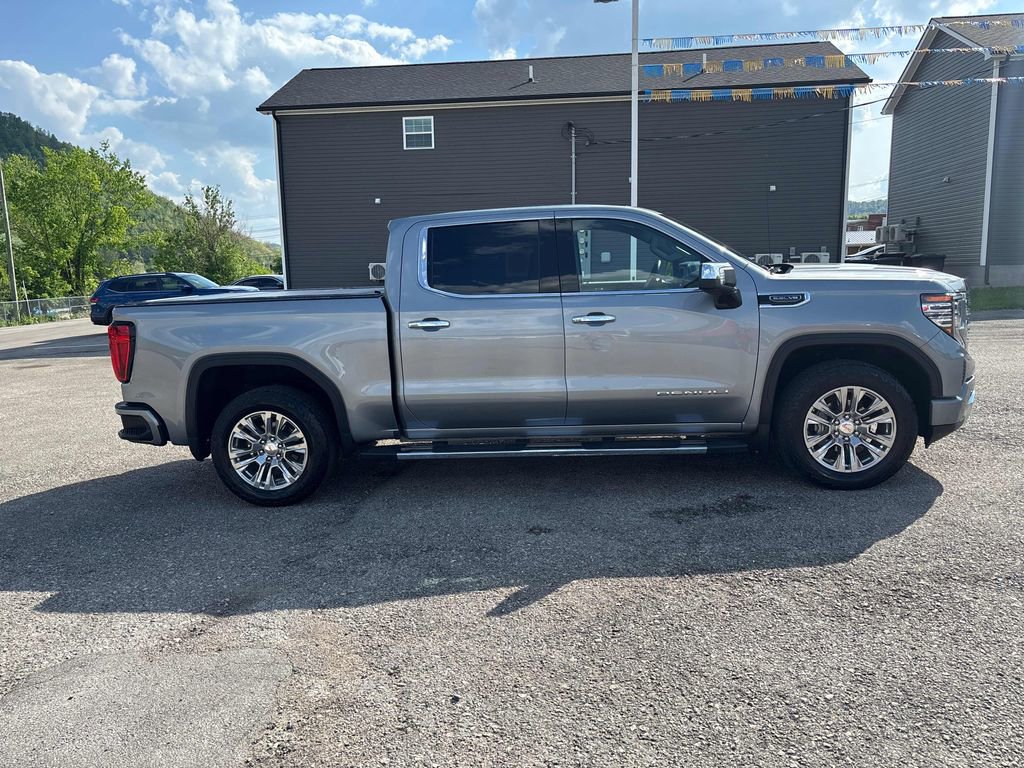 Used 2023 GMC Sierra 1500 Denali AWD/4WD image 6