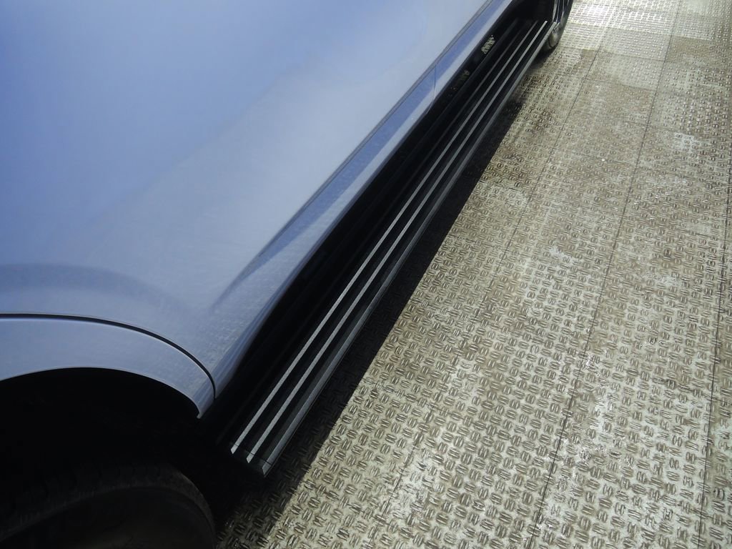 Used 2025 Chevrolet Tahoe High Country image 33