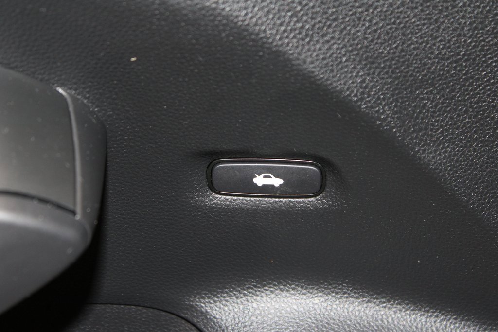 Used 2022 Honda Civic EX image 10