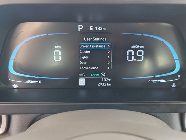 Used 2025 Hyundai Elantra SE FWD image 14