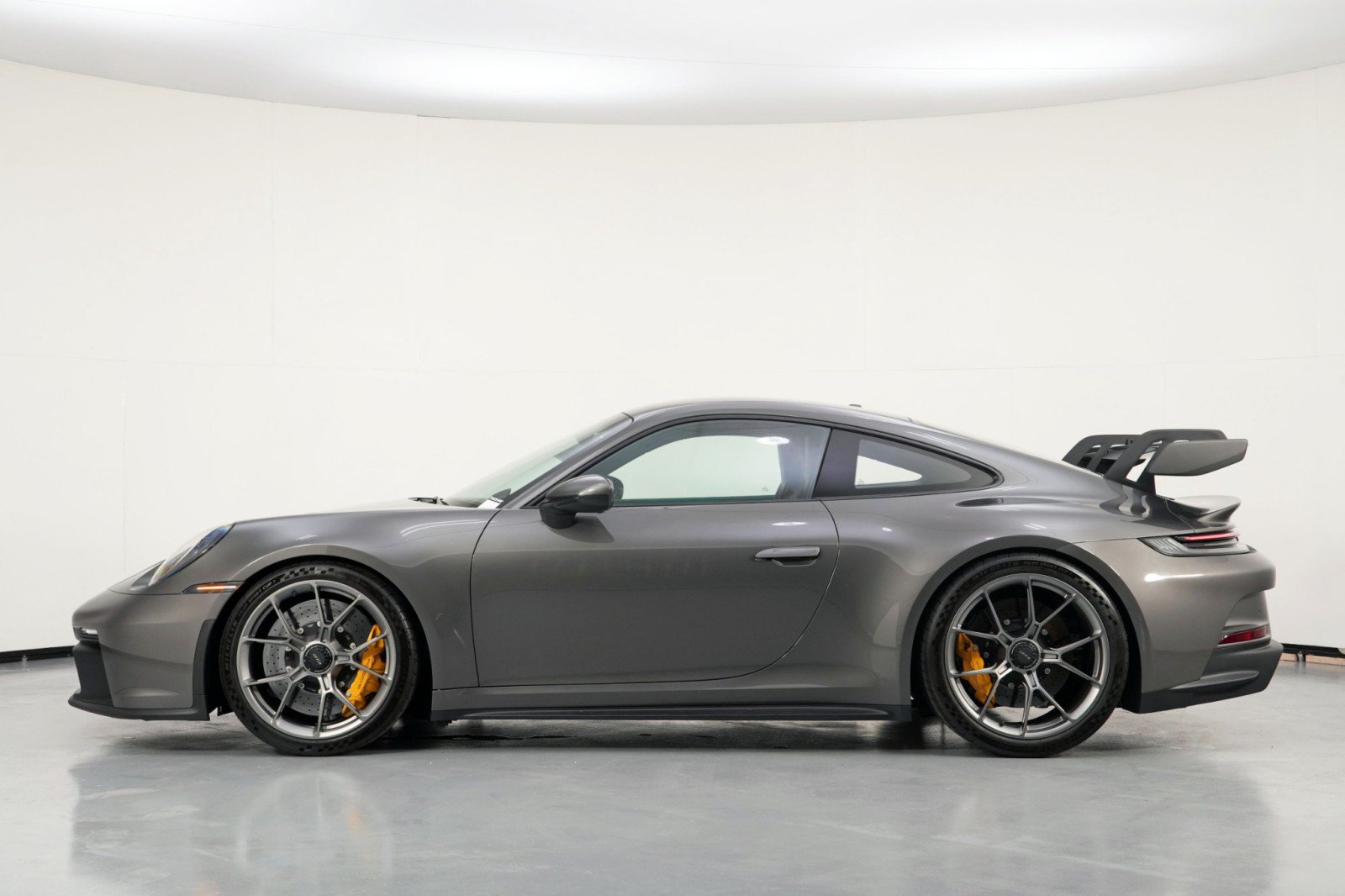 Used 2023 Porsche 911 GT3 RWD image 7
