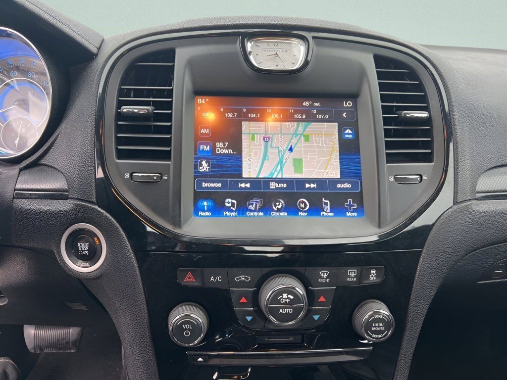 Used 2014 Chrysler 300 S w/ Luxury Group image 22