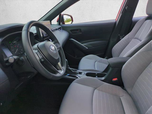 Used 2023 Toyota Corolla Cross SE AWD/4WD image 16