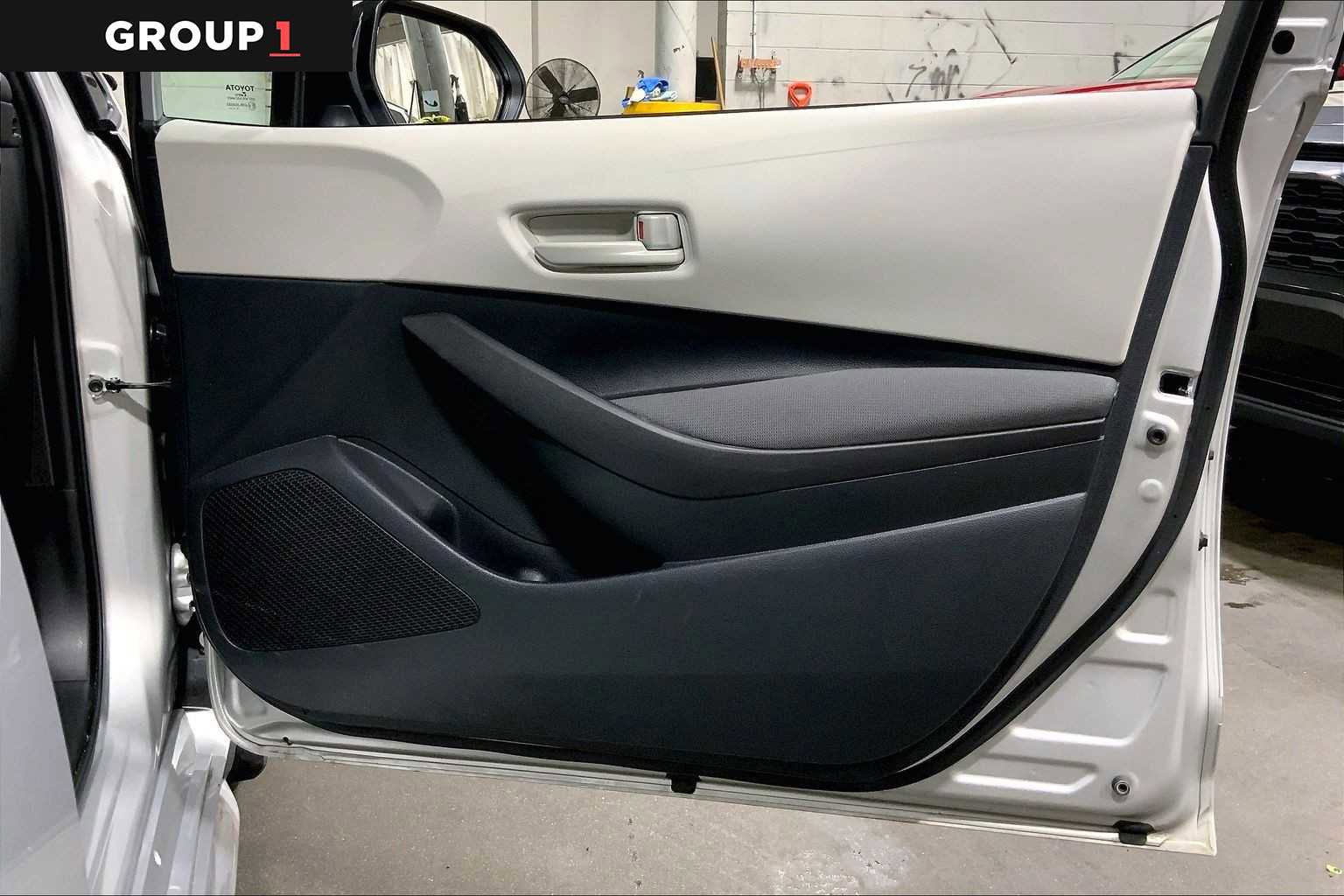 Certified 2025 Toyota Corolla LE FWD image 23