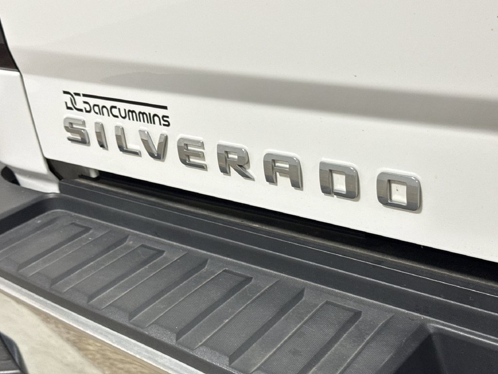 Used 2015 Chevrolet Silverado 2500 LT AWD/4WD image 24