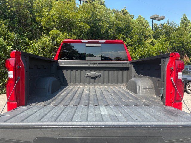 Used 2020 Chevrolet Silverado 1500 LT Trail Boss AWD/4WD image 17