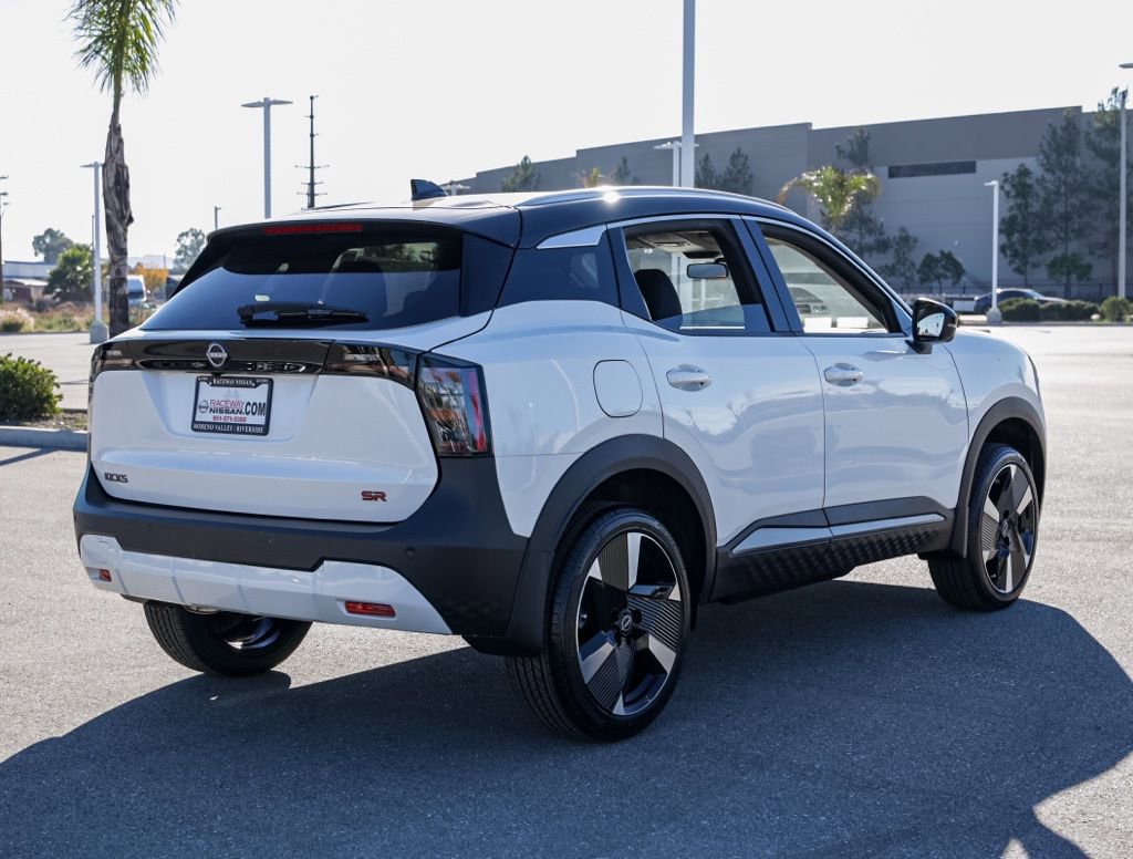 New 2026 Nissan Kicks SR image 4