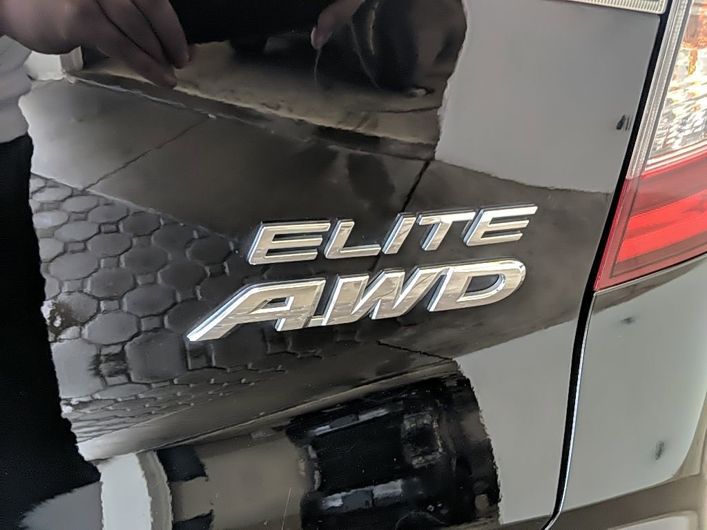 Used 2019 Honda Pilot Elite image 9