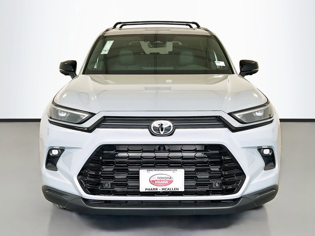 New 2026 Toyota Grand Highlander Nightshade Edition AWD/4WD image 2
