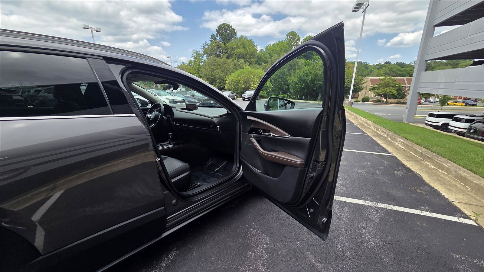 Used 2020 MAZDA CX-30 AWD w/ Premium Package image 30