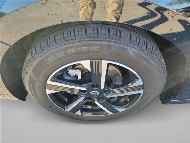 Used 2024 Nissan Sentra SV image 9