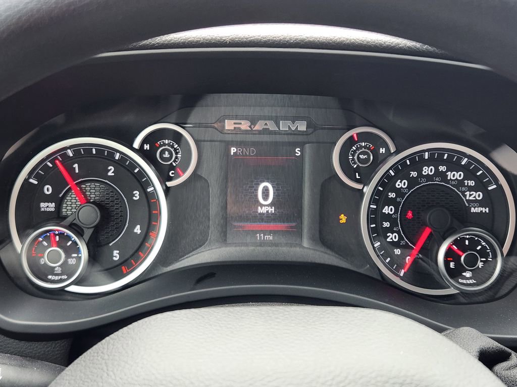 New 2026 RAM 2500 Tradesman AWD/4WD image 11
