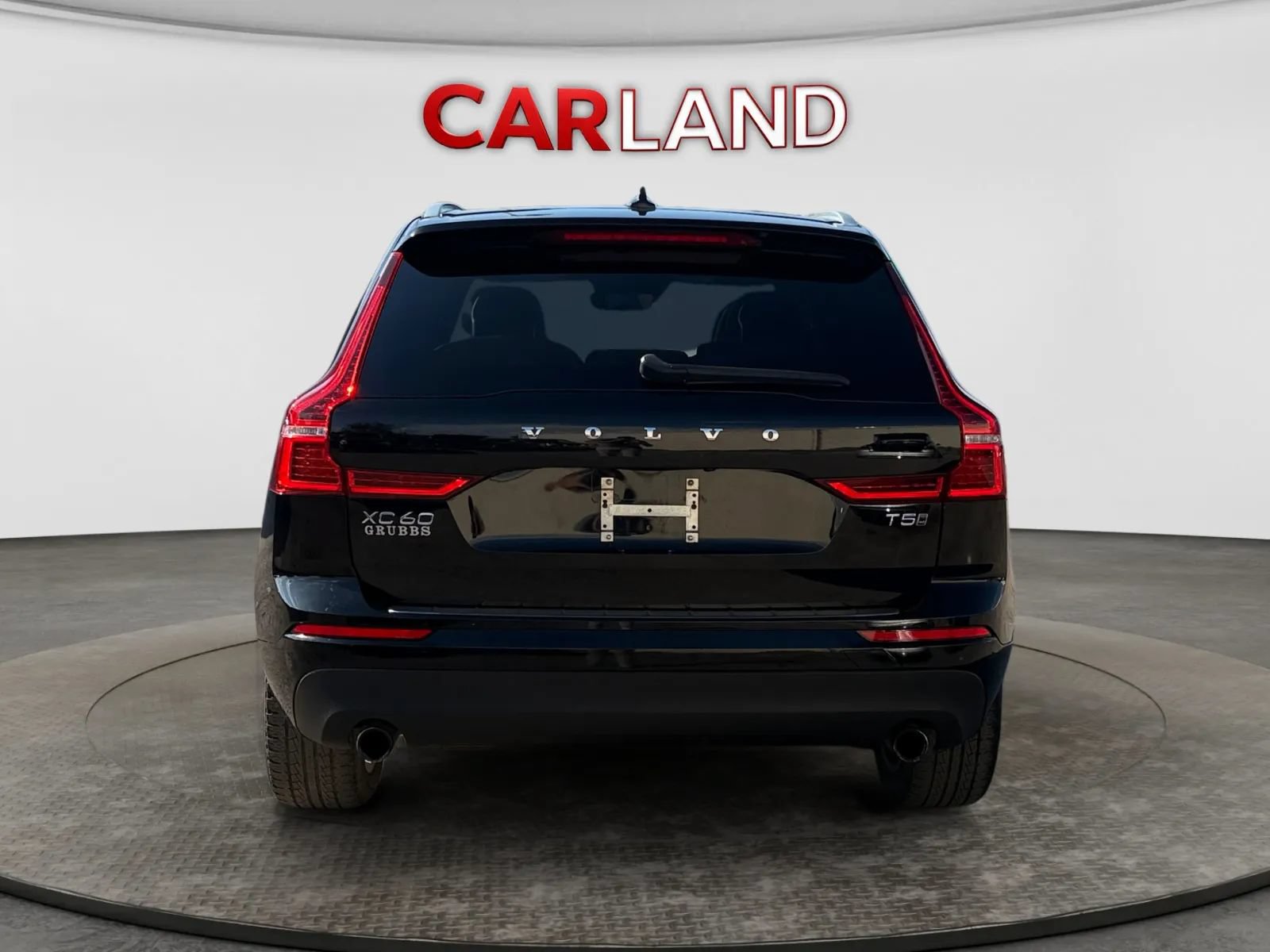 Used 2019 Volvo XC60 T5 Momentum w/ Protection Package Premier AWD/4WD image 5