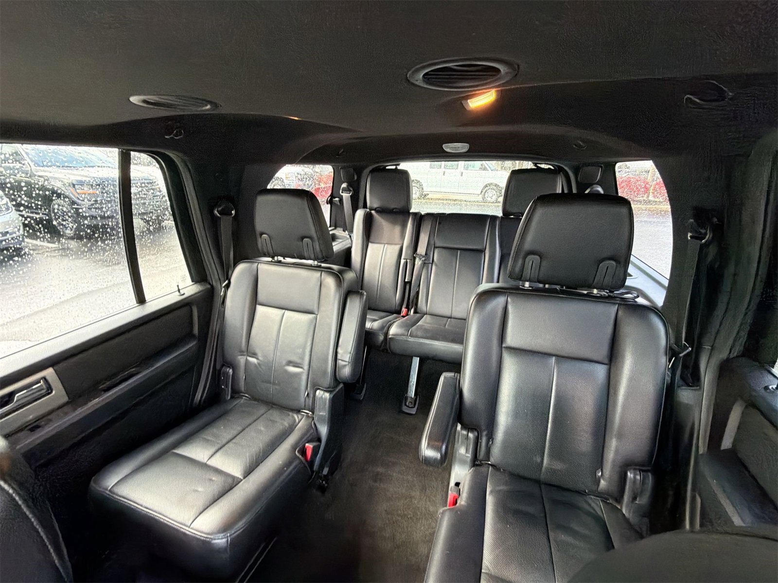 Used 2017 Ford Expedition Limited image 22