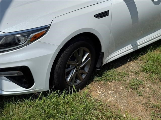 Used 2019 Kia Optima LX FWD image 4
