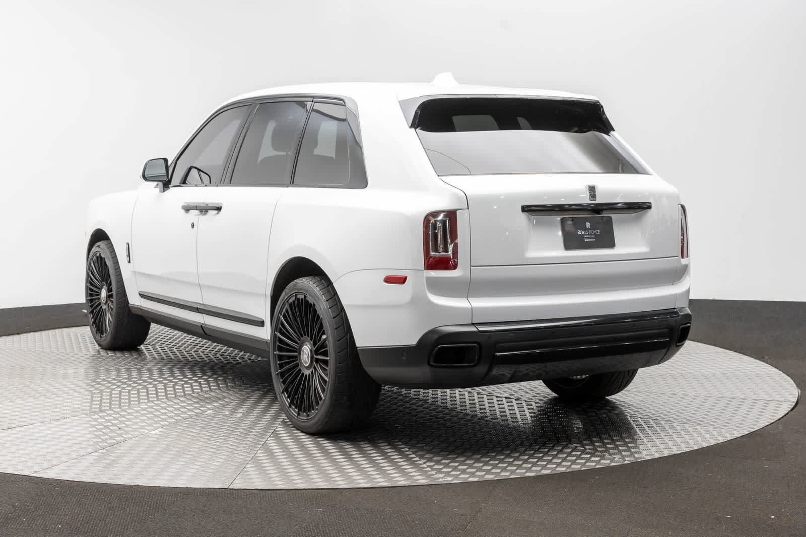 Used 2020 Rolls-Royce Cullinan AWD/4WD image 4