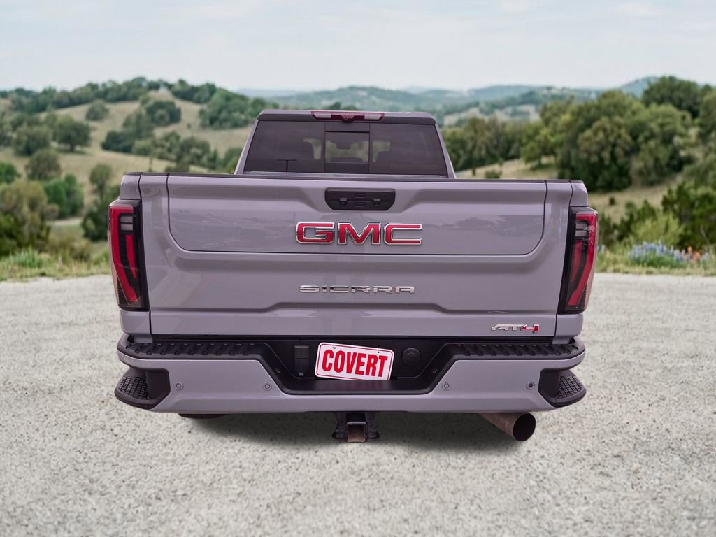 Used 2025 GMC Sierra 2500 AT4 w/ AT4 Premium Plus Package AWD/4WD image 9