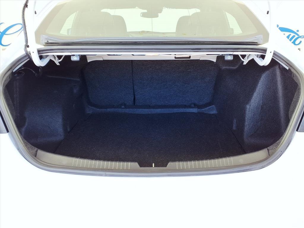 Used 2023 Chevrolet Malibu LT image 17