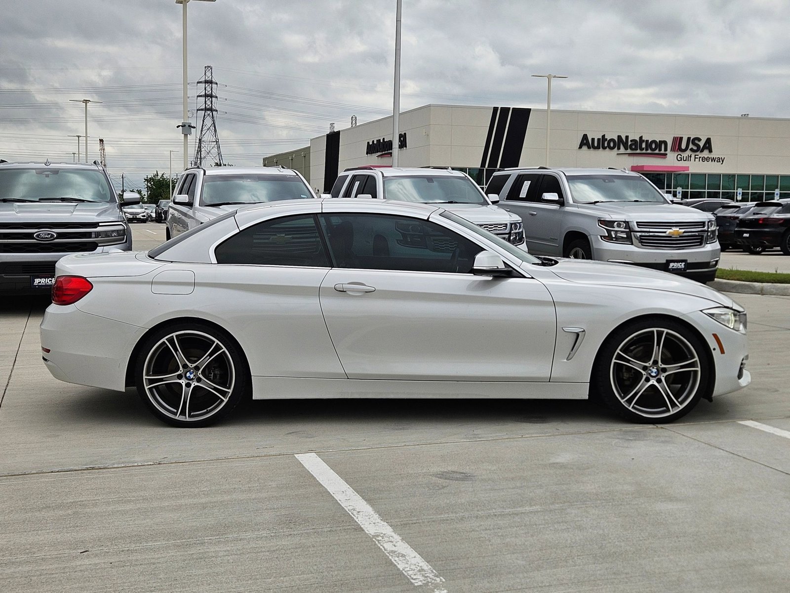 Used 2017 BMW 430i Convertible RWD image 4