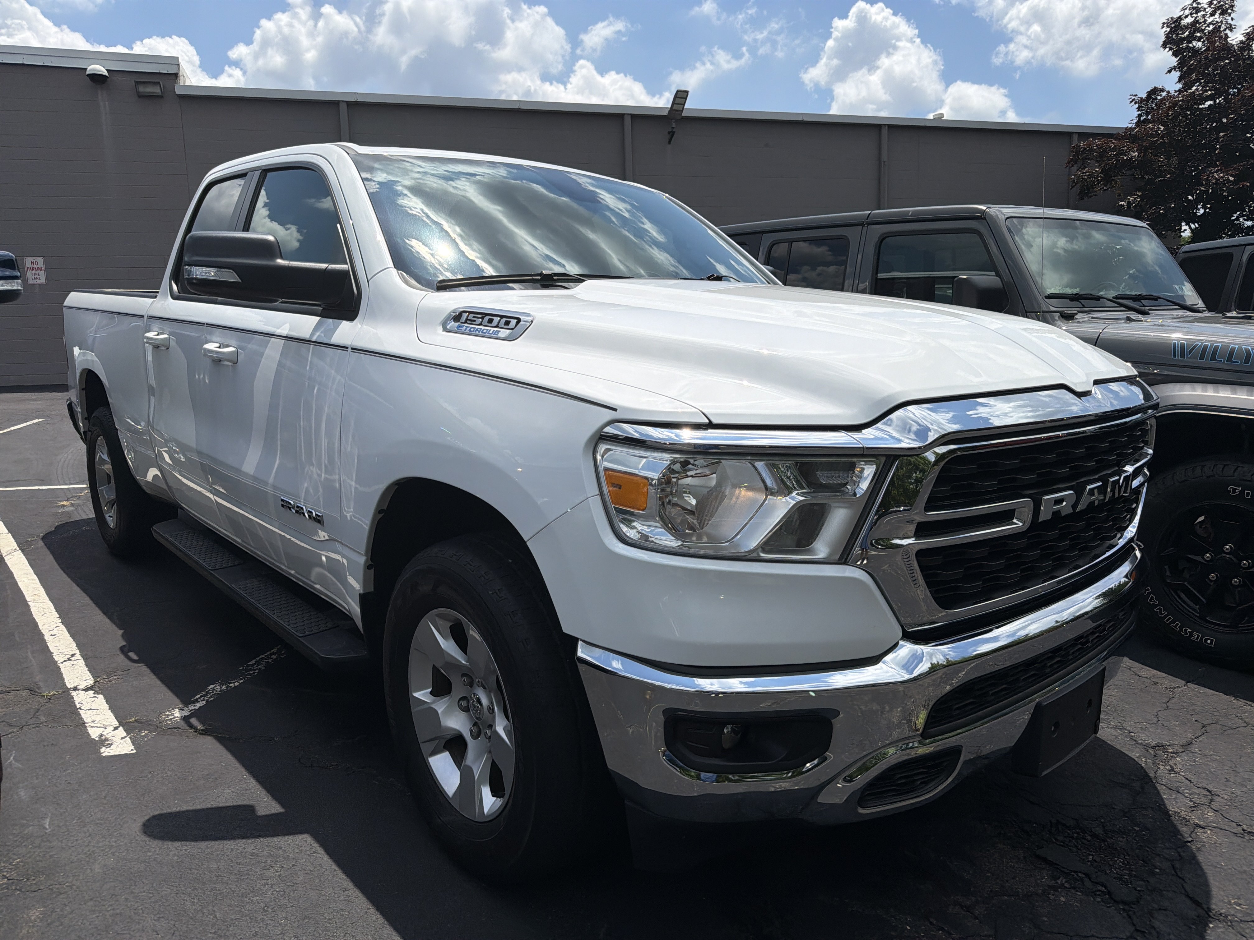 Certified 2022 RAM 1500 Big Horn AWD/4WD image 1