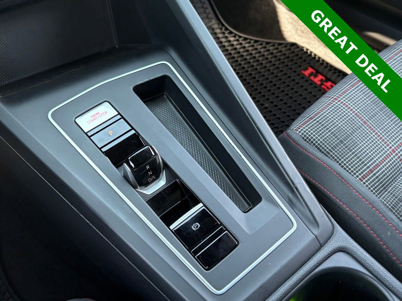 Used 2022 Volkswagen GTI S image 22