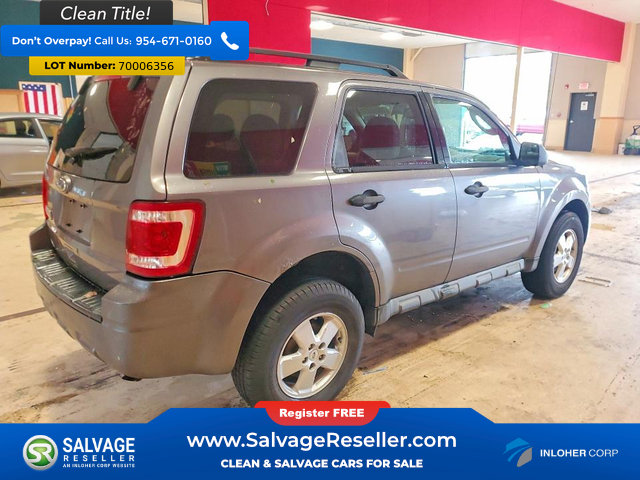 Used 2010 Ford Escape XLT AWD/4WD image 4