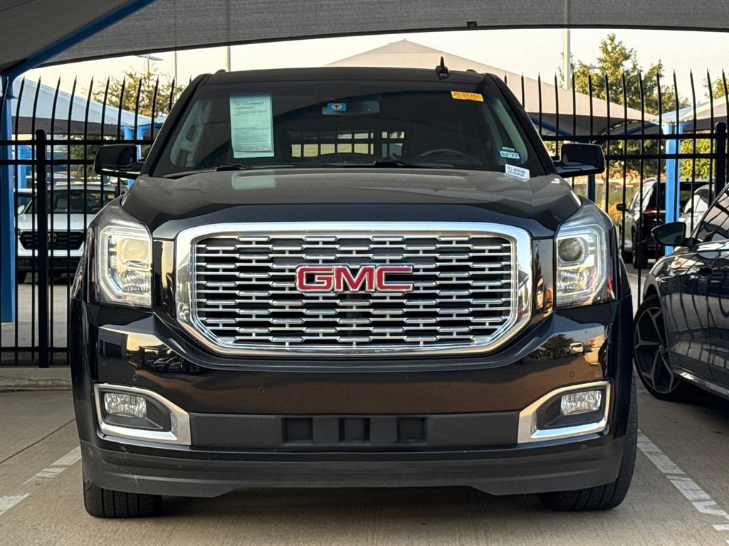Used 2020 GMC Yukon Denali w/ Denali Ultimate Package RWD image 2