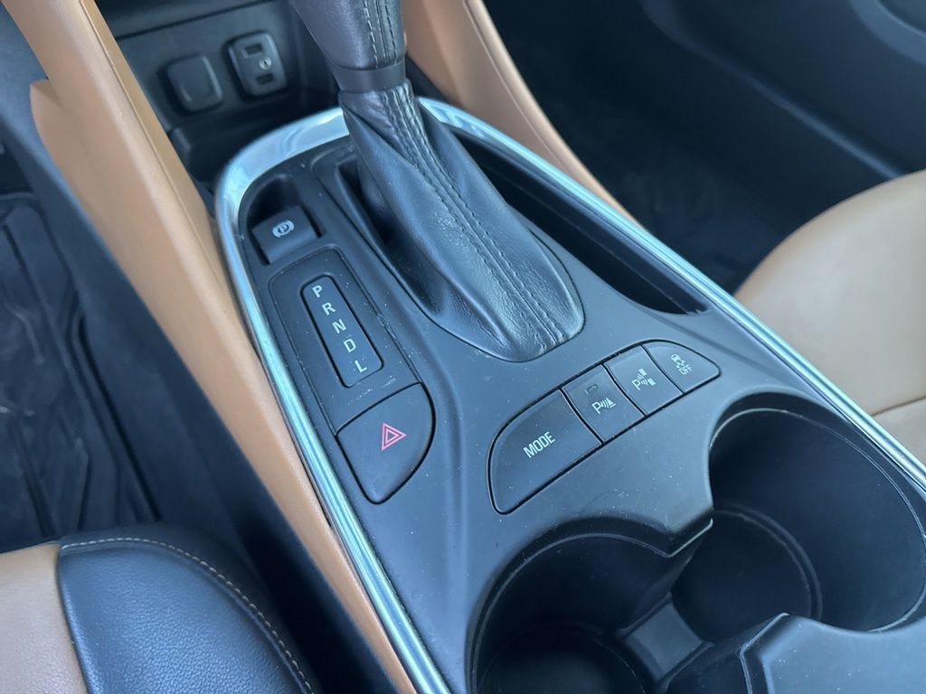 Used 2017 Chevrolet Volt Premier w/ Driver Confidence II Package image 7