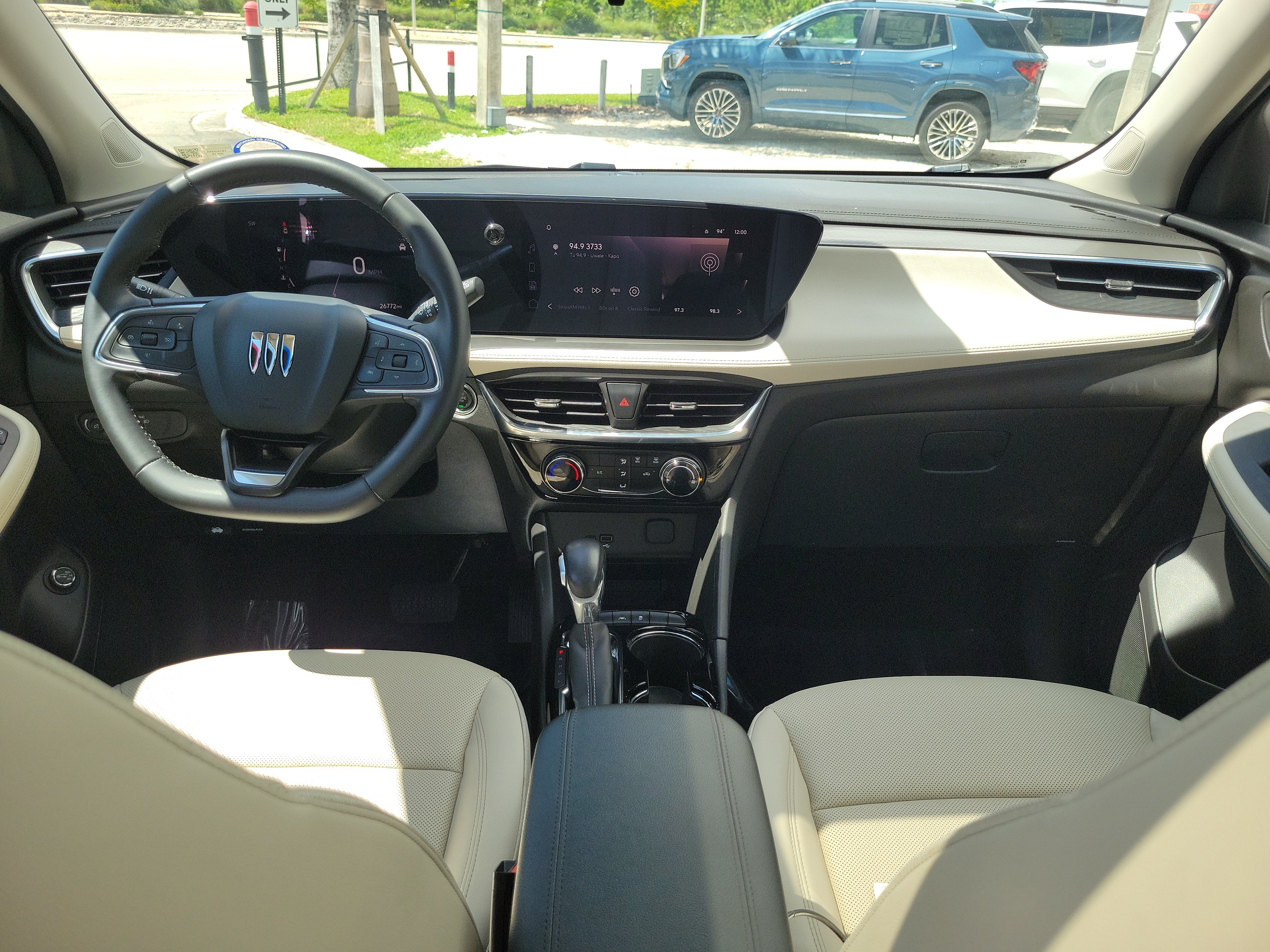 Used 2024 Buick Encore GX Sport Touring w/ Experience Buick Package FWD image 18