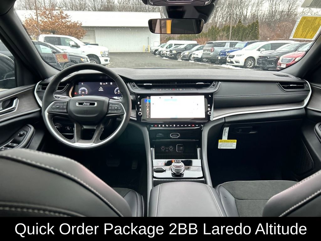New 2026 Jeep Grand Cherokee Altitude AWD/4WD image 14
