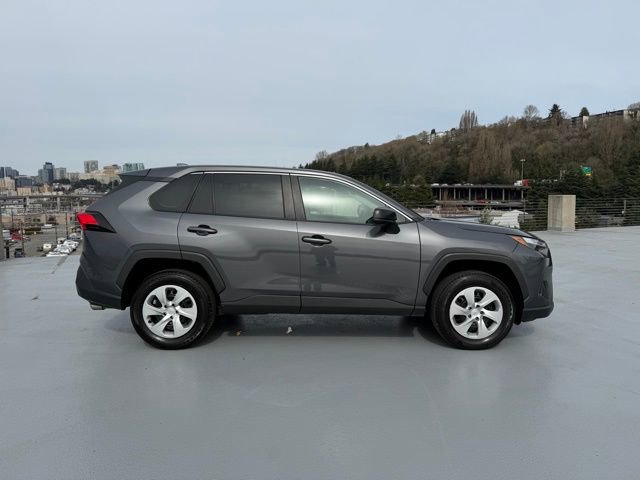 Used 2023 Toyota RAV4 LE image 4