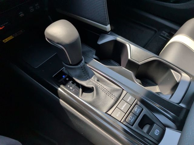 New 2026 Toyota Camry SE w/ Multimedia Upgrade Package FWD image 26
