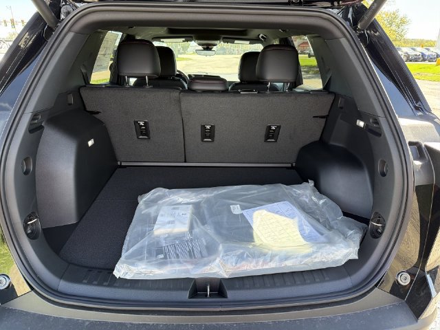 New 2027 Chevrolet Equinox RS w/ Safety and Technology Package AWD/4WD image 19