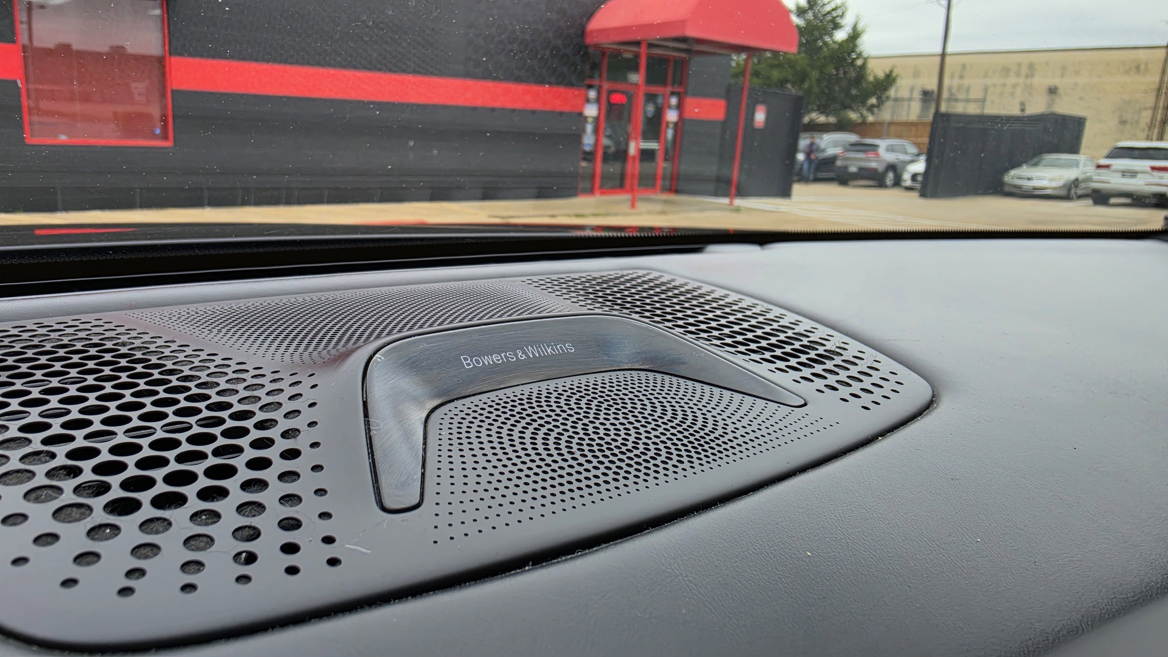 Used 2021 BMW 740i w/ M Sport Package image 45