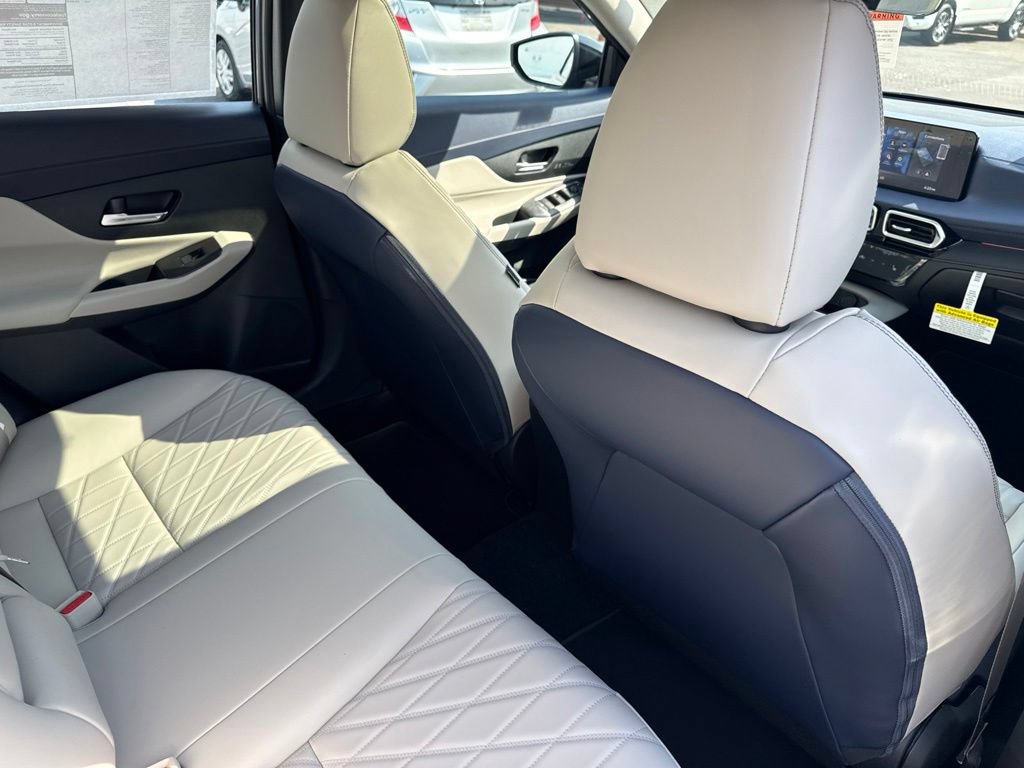 New 2026 Nissan Sentra SL FWD image 21