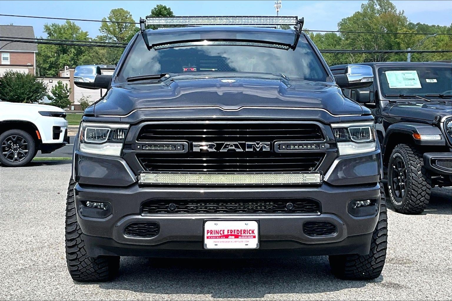 Used 2021 RAM 1500 Laramie w/ Sport Appearance Package AWD/4WD image 2