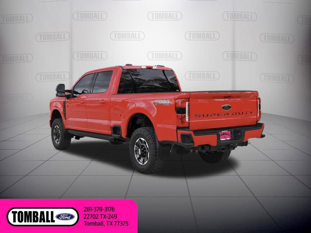 Used 2025 Ford F250 Lariat w/ Black Appearance Package image 5