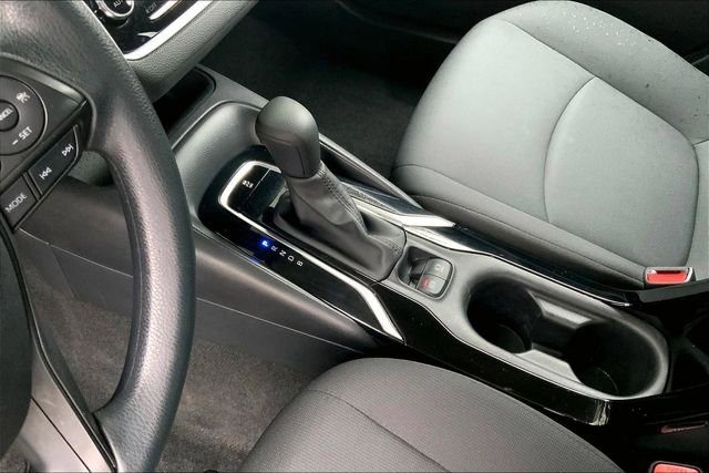 Used 2022 Toyota Corolla LE w/ LE Convenience Package image 17